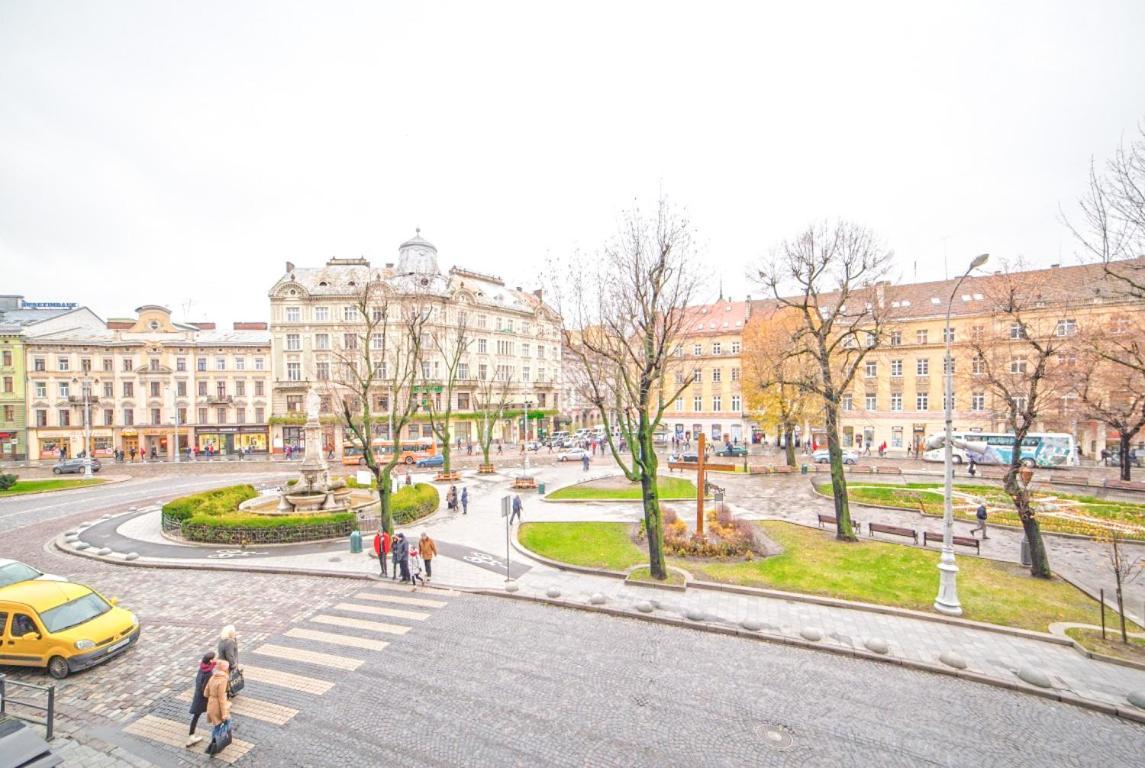 Lviv4U Apartment Exterior photo